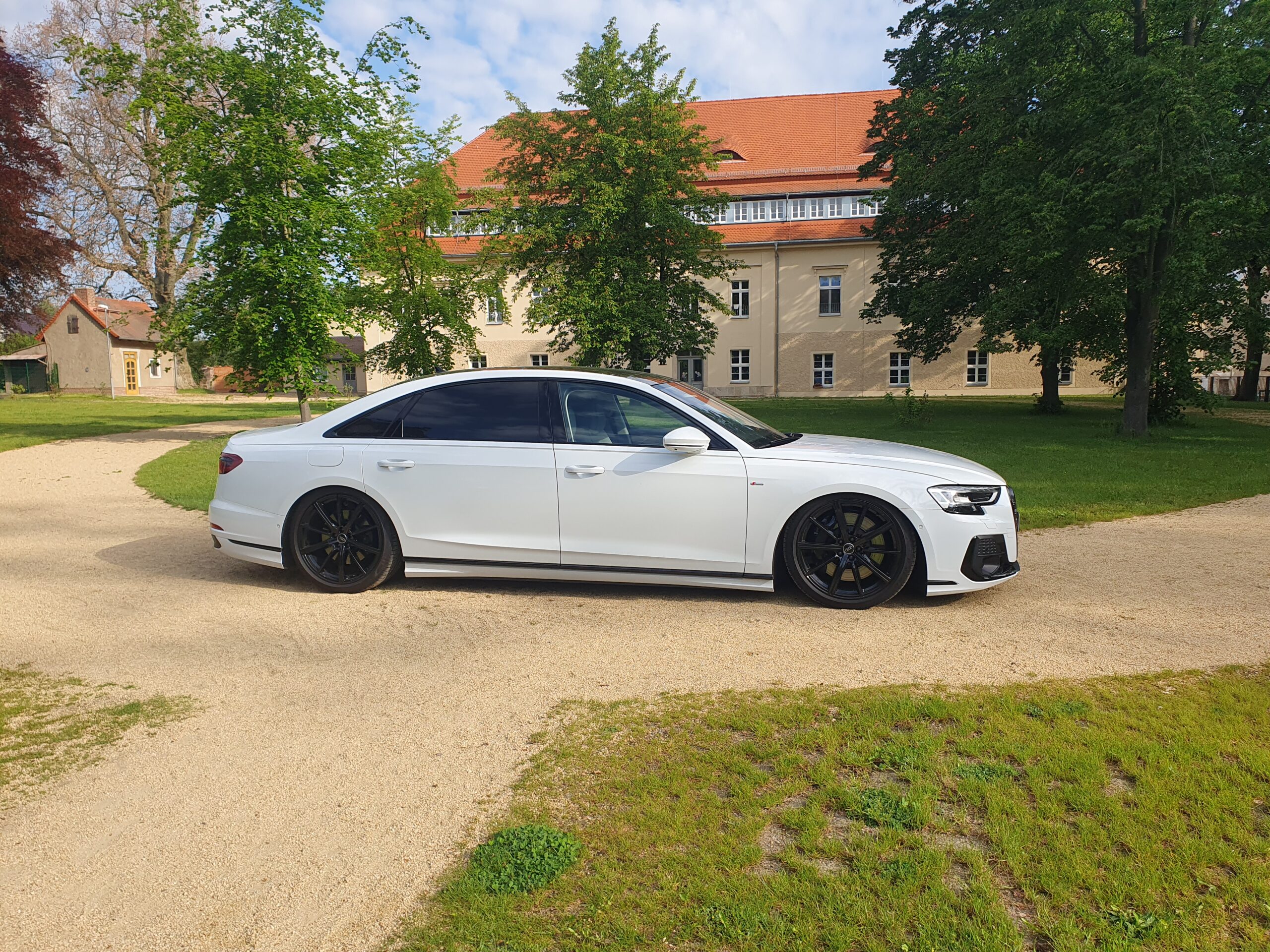 Air Suspension Control inkl. App Steuerung Audi A8 D5